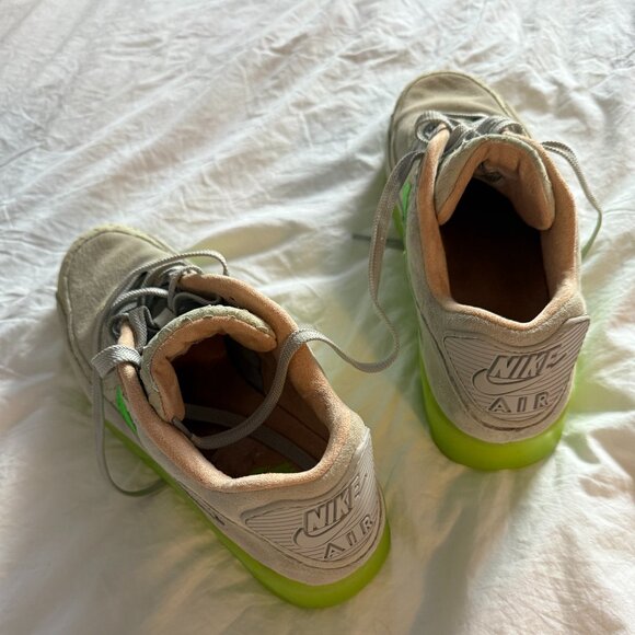 Nike Air Max 90 Premium "New Species" in Gray & Neon Green in Men's Size 11 - Picture 3 of 5